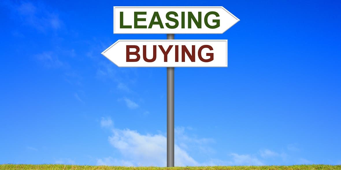 Buying A Car or Leasing – Which Is the Better Option?